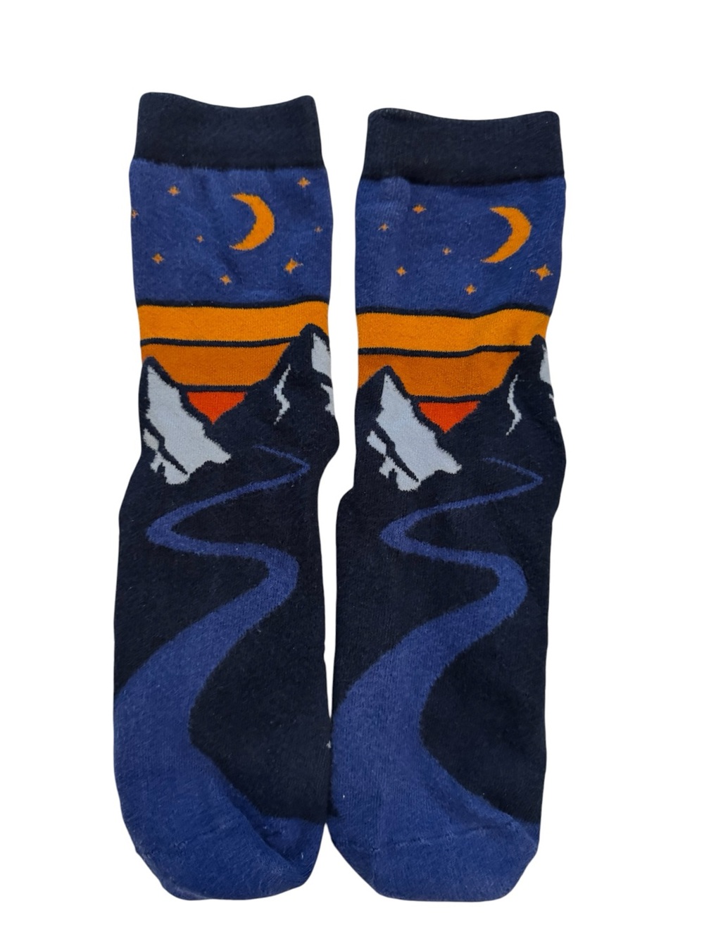 Hiking Mountain Lavely Sock Bundle ONE NWT and ONE GENTLY USED - 2 pairs - Picture 4 of 5